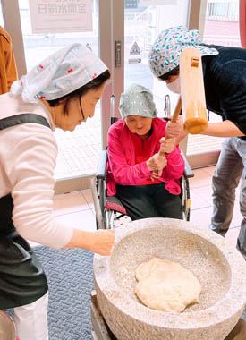 2021年12月28日(火)お餅つき